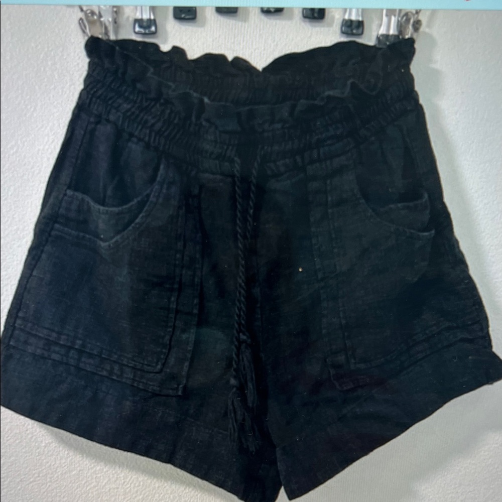 House of Harlow shorts.
